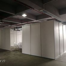  青岛墨彩美术用品厂 主营 画架,框条,画箱
